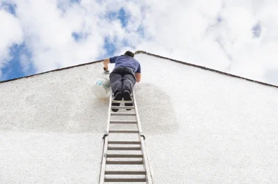 Peinture extérieure à Houlette — façades et ravalement
